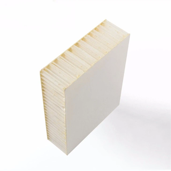 Сотовые панели для автофургонов